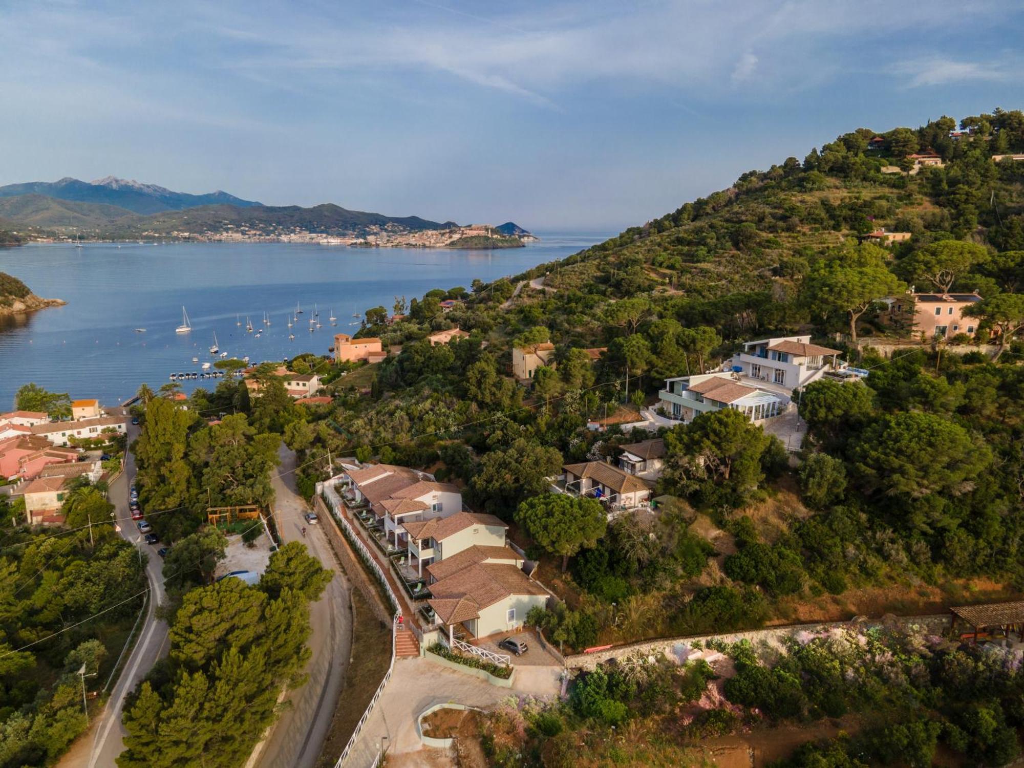 Elbitat Homes Bagnaia  Exterior photo